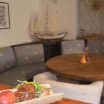 Rozos Hotel
