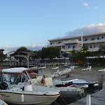 Rozos Hotel 2*