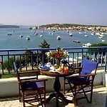 Rozos Hotel 2*