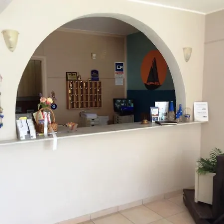 Hotel Rozos