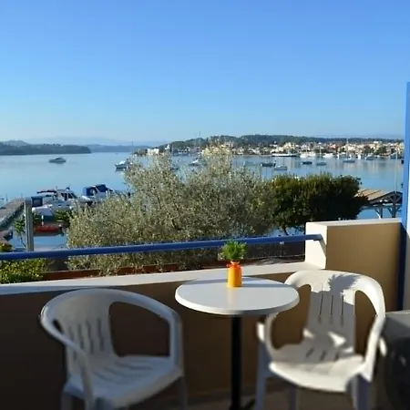 Rozos Πόρτο Χέλι