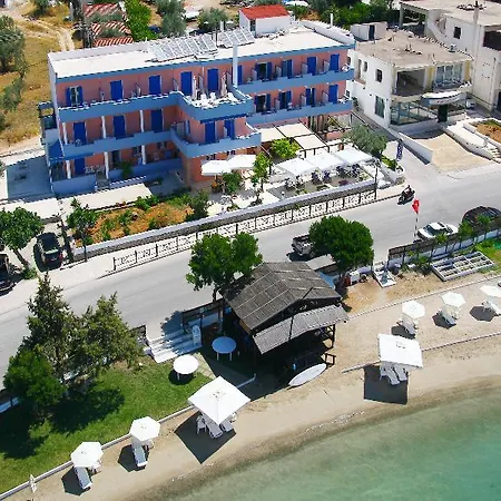 Rozos Hotel 2*