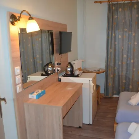 Hotel Rozos 2*